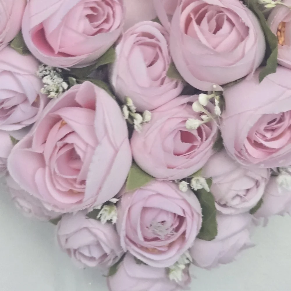 Handmade Valentine's Day Wreath Spring heart-shaped Wreath light pink roses